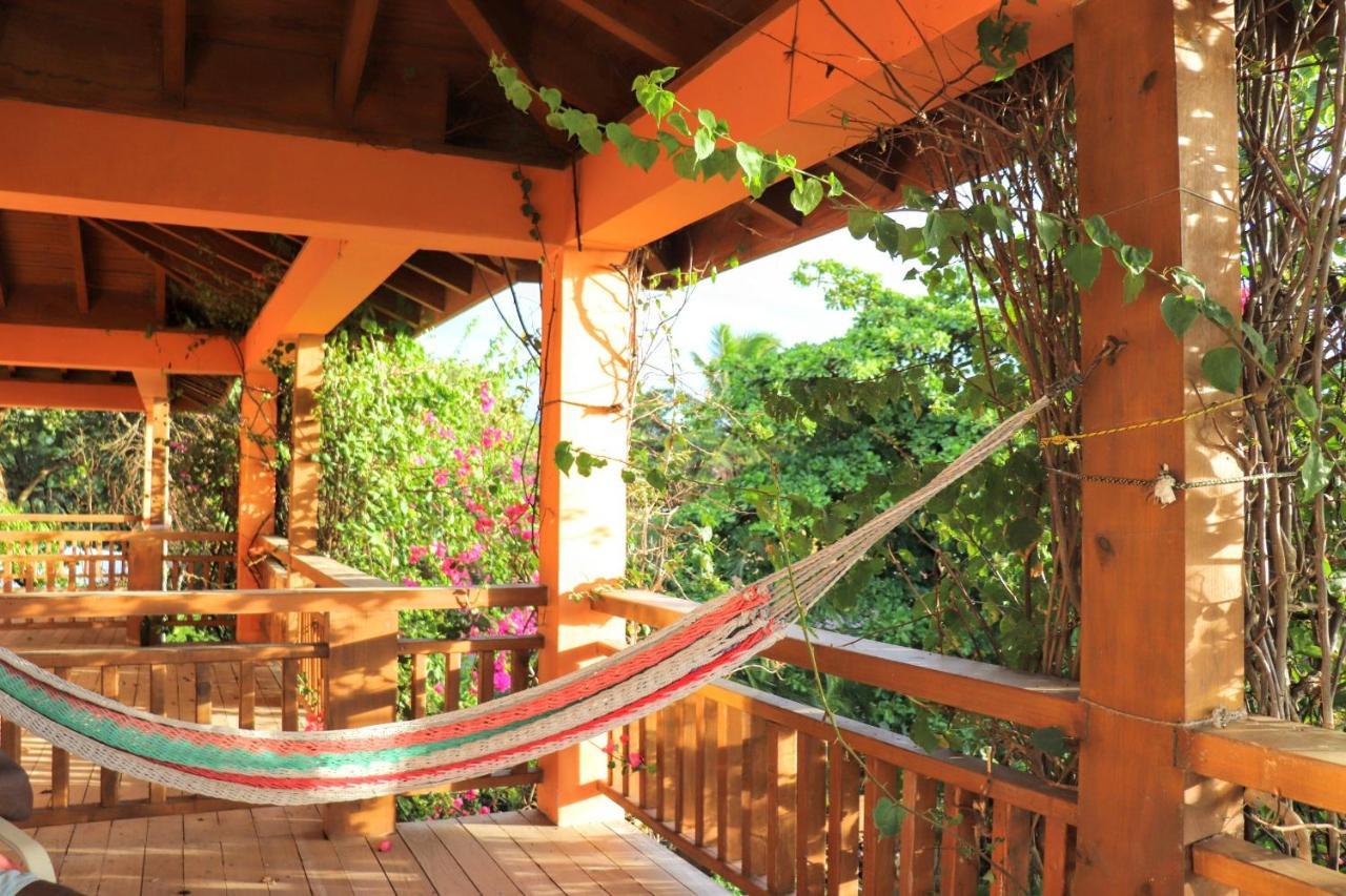 Hotel Posada Seremein ,West Bay ,Roatan Exterior photo