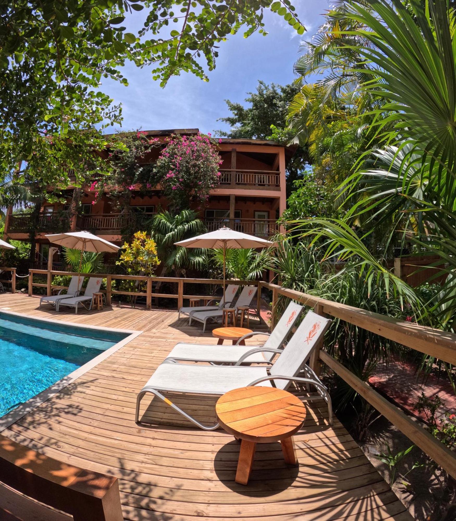 Hotel Posada Seremein ,West Bay ,Roatan Exterior photo
