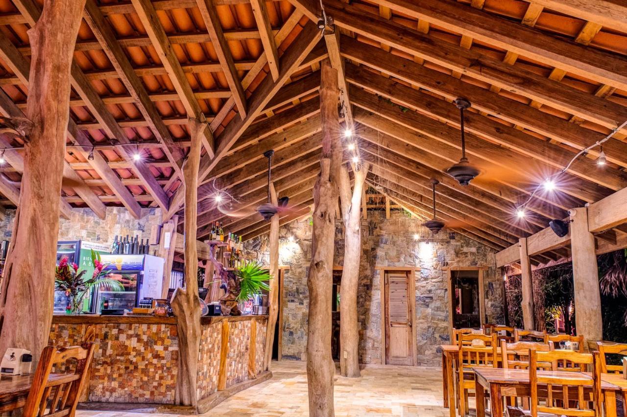 Hotel Posada Seremein ,West Bay ,Roatan Exterior photo