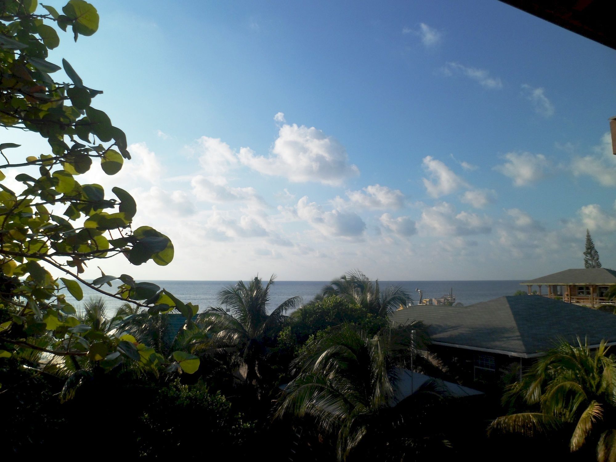 Hotel Posada Seremein ,West Bay ,Roatan Exterior photo